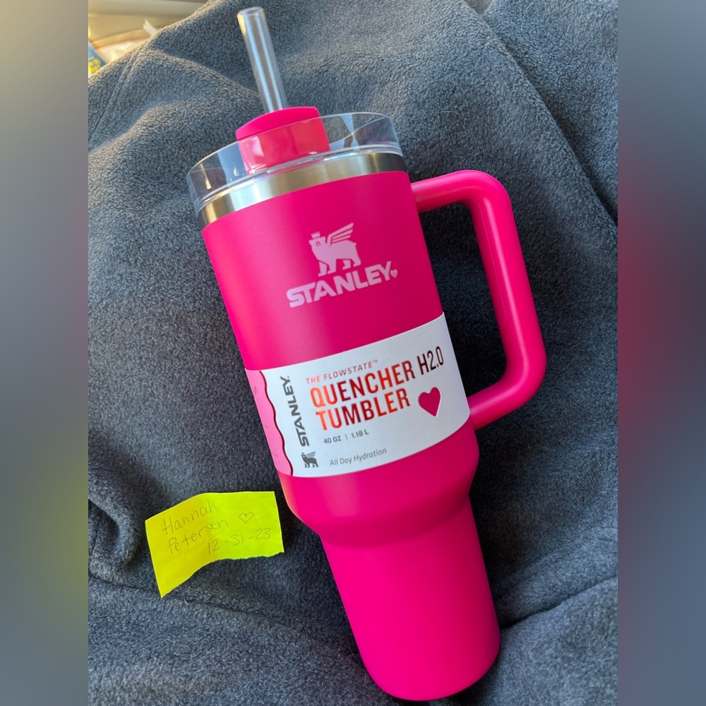 Valentines Day Stanley cup (Pink)